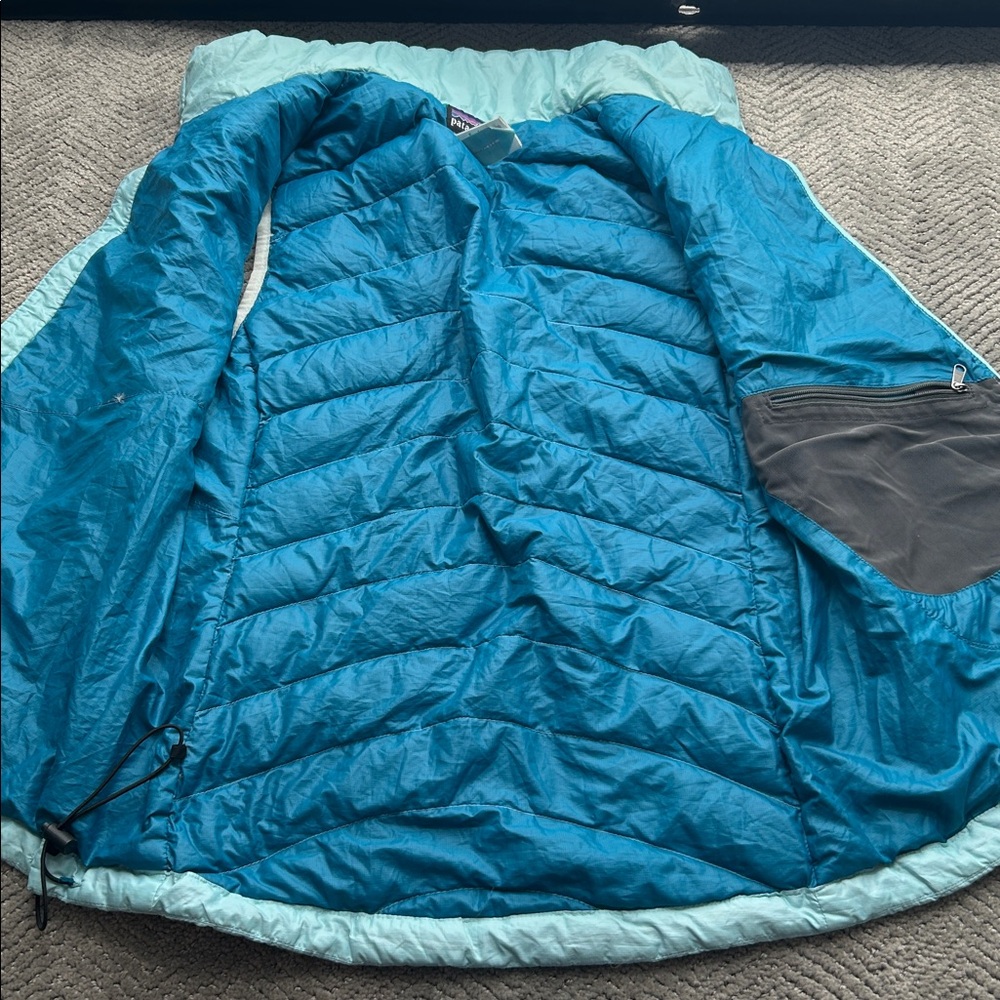 Patagonia Womens Down Sweater Vest Medium Light Blue Puffer - Picture 9 of 12